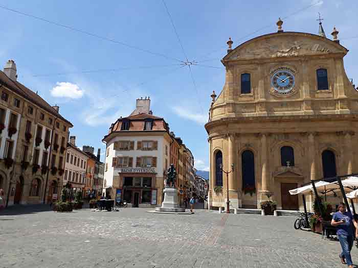 Place Pestalozzi Yverdon-les-Bains